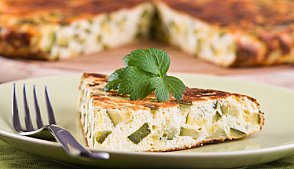 Фриттата с кукурузой и цуккини