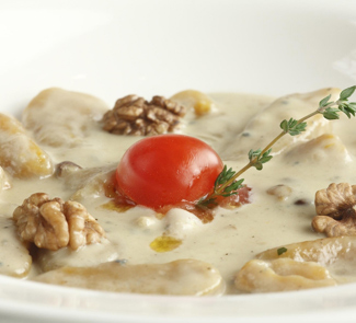 Ньокки с тыквой с медом и орехами