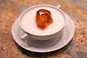 Хлебный суп с копченой грудинкой