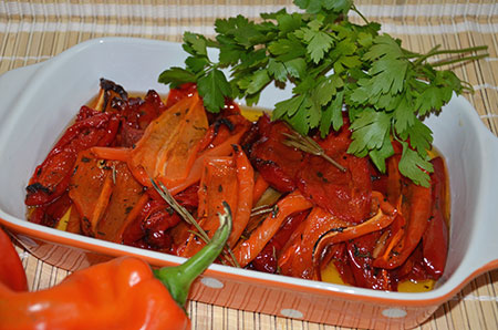 Оригинальный гарнир из помидор по-итальянски