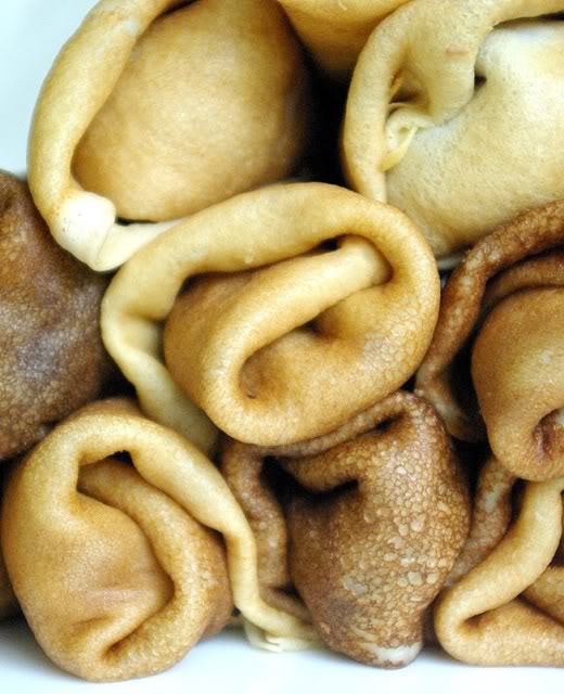 Утренние блинчики с колбасой