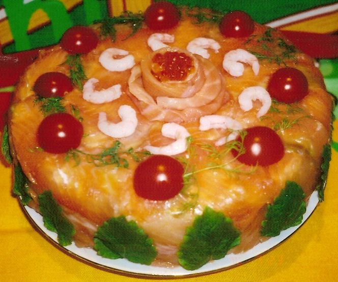 Бутербродный торт с красной рыбой