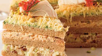 Бутербродный торт с осетриной