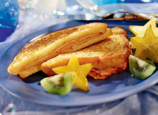 Тосты с ветчиной и сыром