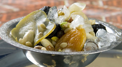 Салат из сухофруктов со льдом