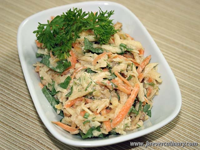 Салат с морковью и яблоками