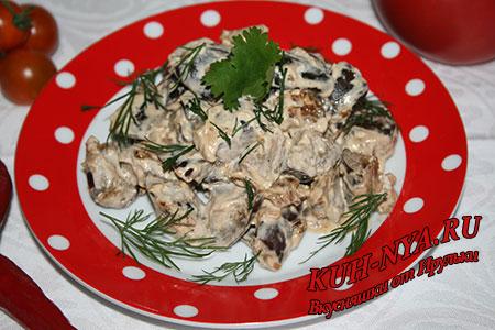 Баклажаны, тушенные в сметане