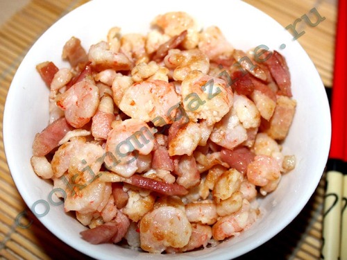 Креветки с беконом