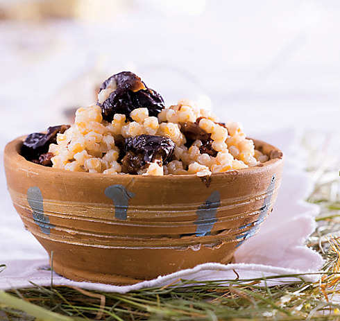 Каша пшеничная с черносливом