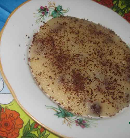 Манная каша с шоколадом и бананами