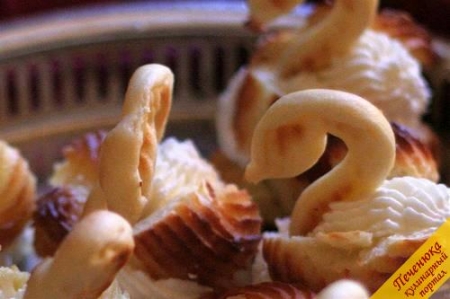 Кексы яблочные Лебеди