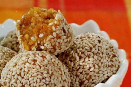 Миндальные шарики