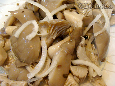 Маринованые вешенки