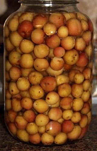 Яблоки консервированные