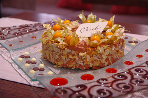 Десерт Мороженое со сливками