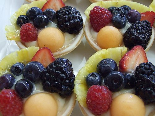 Корзиночки с ягодами и желе