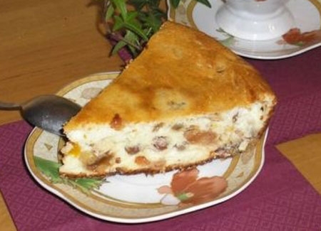 Пудинг яблочный с орехами