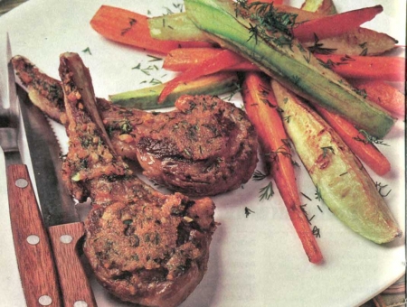 Гуляш из барашка с чесноком