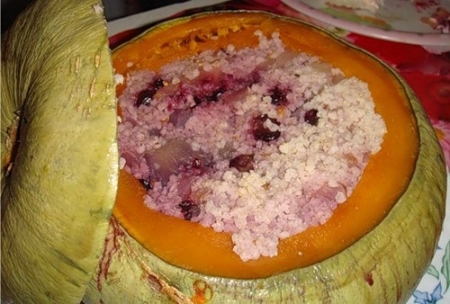 Тыква фаршированная фруктами