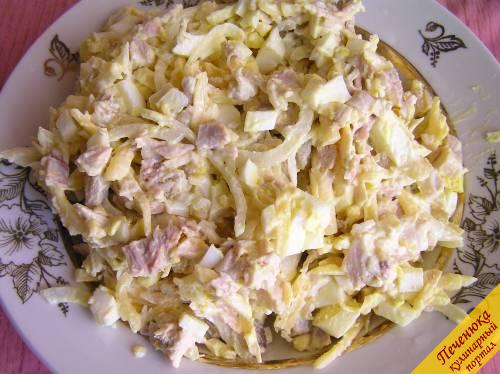 Салат из курицы с сыром