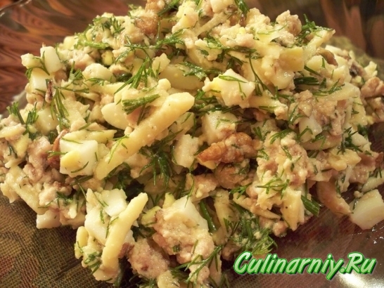 Салат с треской или камбалой