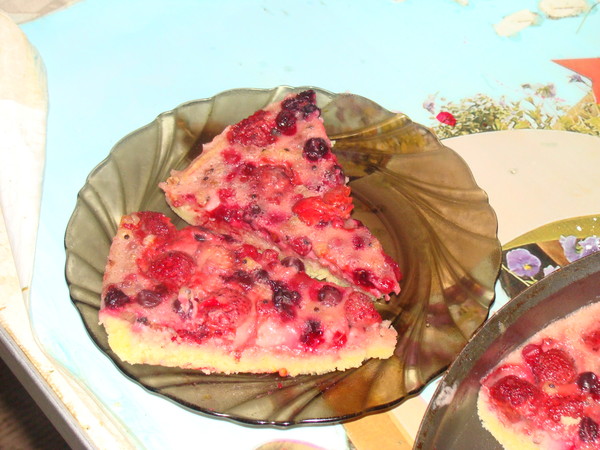 Фруктово-ягодный пирог