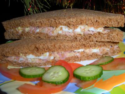 Сэндвичи с тунцом