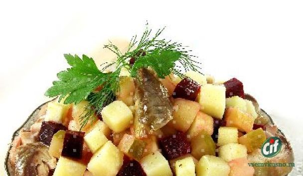 Винегрет со скумбрией