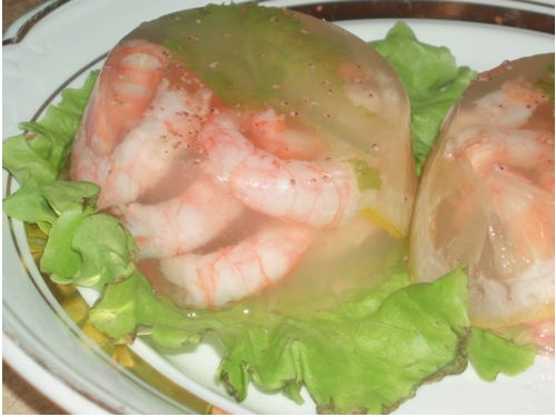 Желе из креветок со спаржей