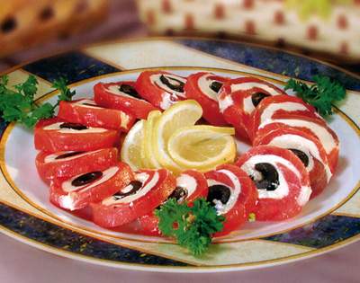 Рулет из соленой кеты