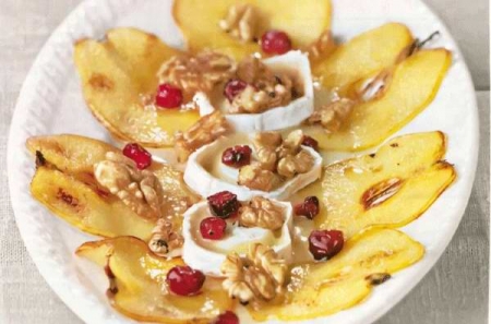 Карпачо из козьего сыра с грушей